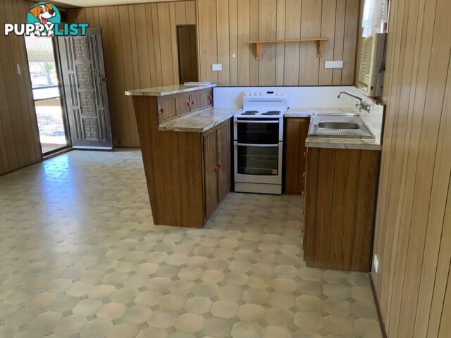 16 Loader Street BERRI SA 5343