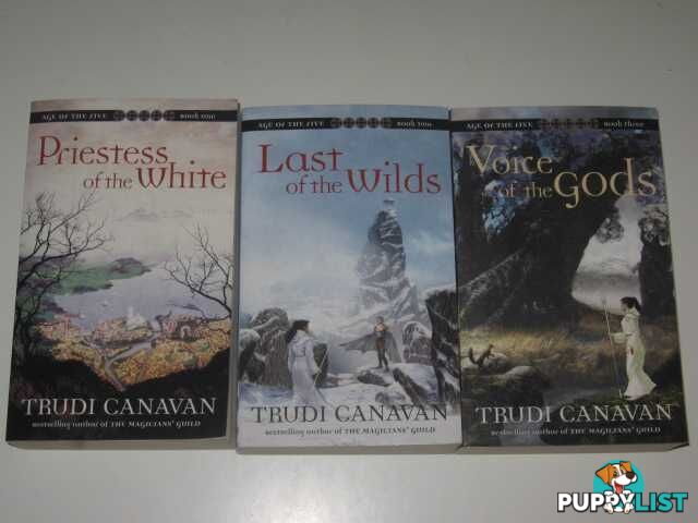 Age of the Five Trilogy  - Canavan Trudi - 2005