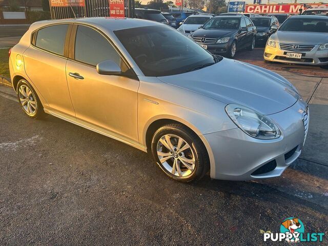 2014 ALFA ROMEO GIULIETTA PROGRESSION SERIES 0 MY13 HATCHBACK