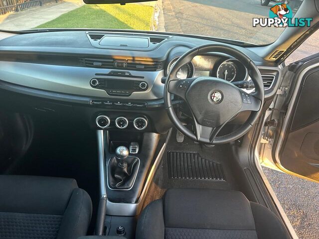 2014 ALFA ROMEO GIULIETTA PROGRESSION SERIES 0 MY13 HATCHBACK