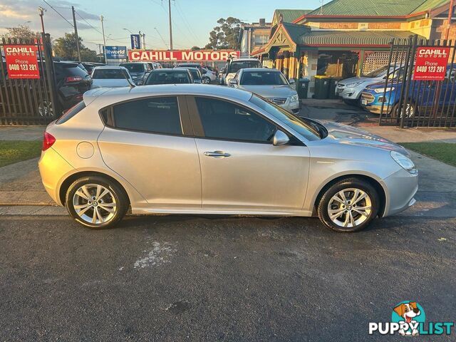 2014 ALFA ROMEO GIULIETTA PROGRESSION SERIES 0 MY13 HATCHBACK