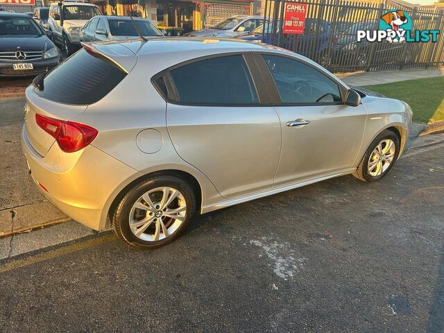 2014 ALFA ROMEO GIULIETTA PROGRESSION SERIES 0 MY13 HATCHBACK