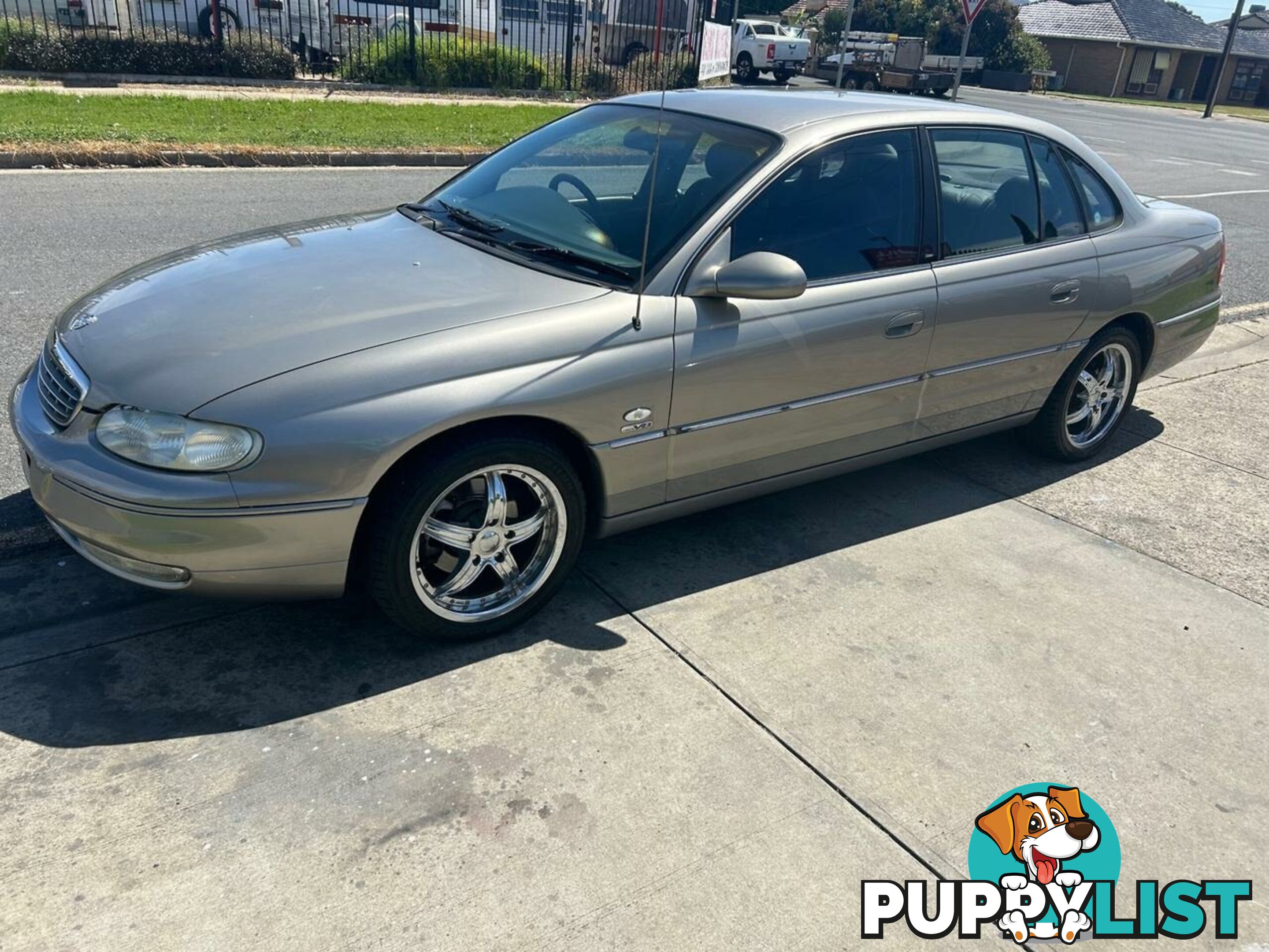 1999 HOLDEN STATESMAN WH  SEDAN