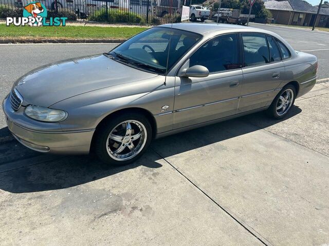 1999 HOLDEN STATESMAN V8 WH SEDAN, 4 DOORS, 5 SEATS