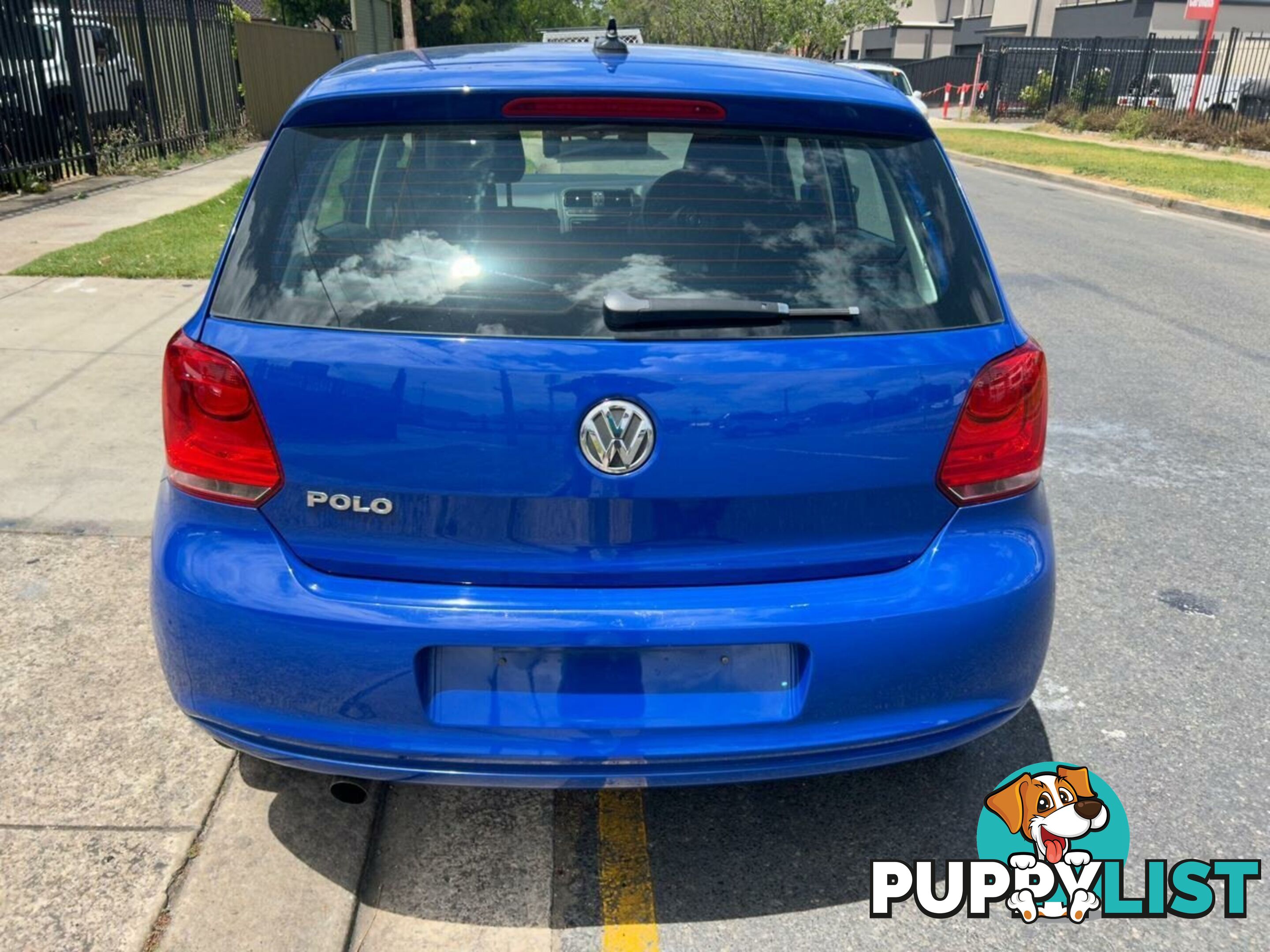 2012 VOLKSWAGEN POLO 6R MY12.TRENDLINE 5 HATCHBACK