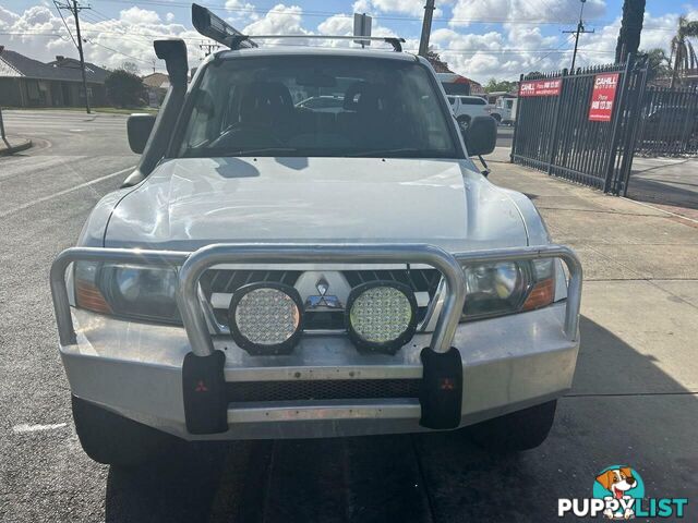 2004 MITSUBISHI PAJERO GLS LWB (4X4) NP SUV, 4 DOORS, 7 SEATS