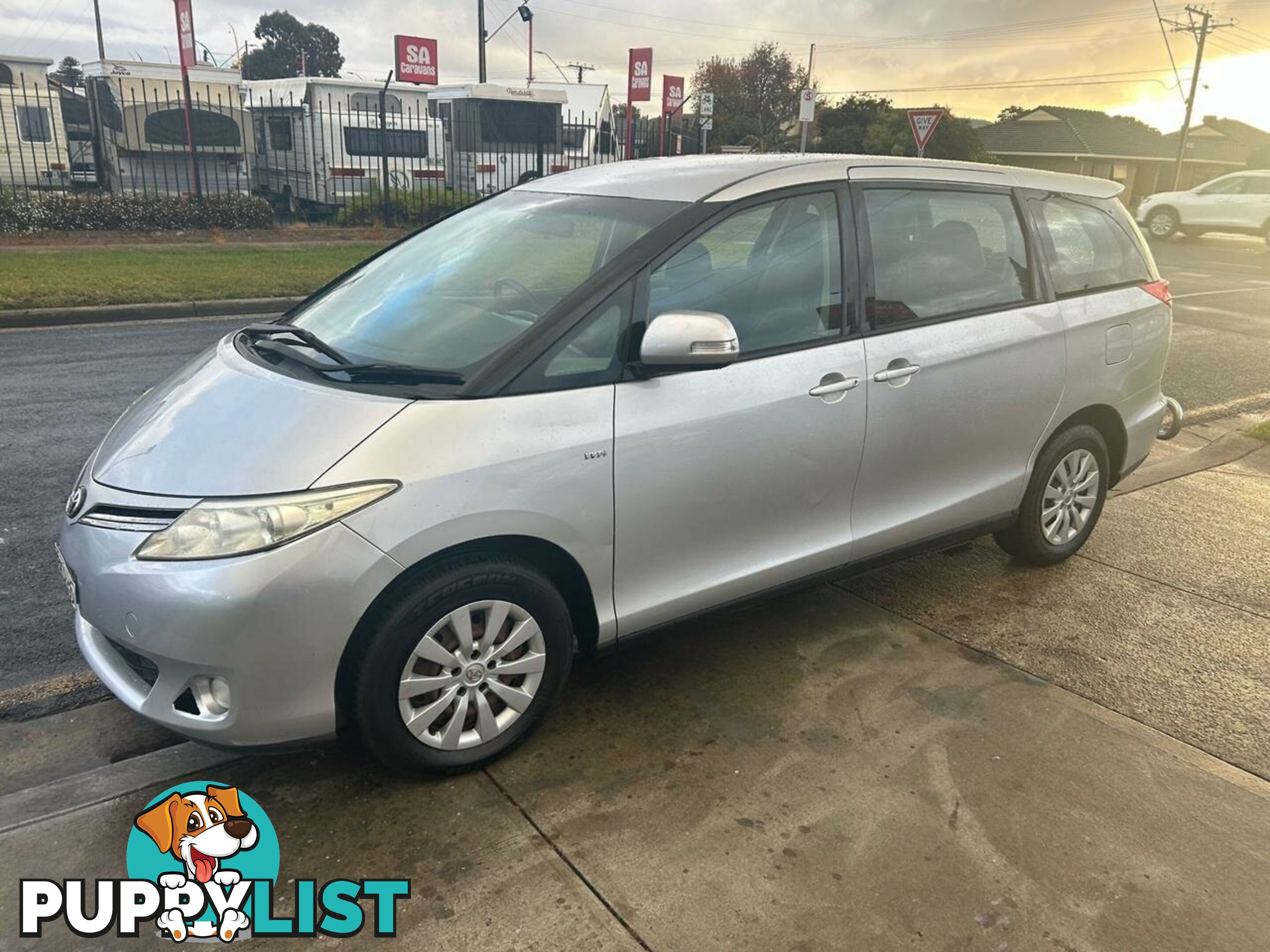 2010 TOYOTA TARAGO ACR50R MY09 GLI WAGON