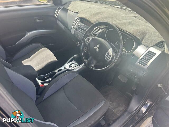 2011 MITSUBISHI OUTLANDER LS  -