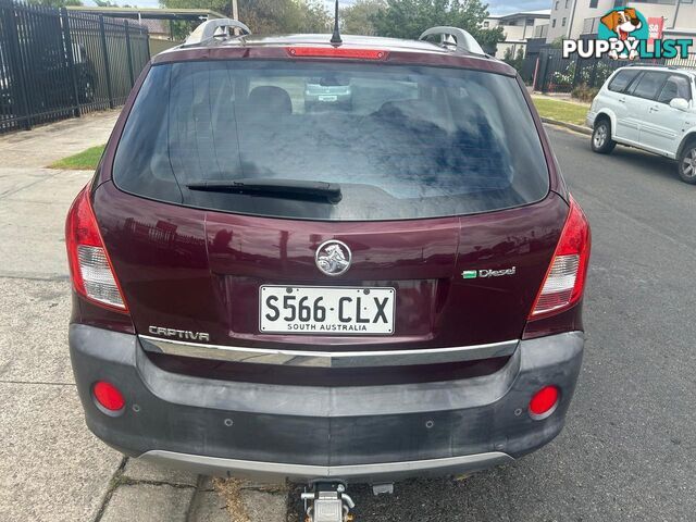 2011 HOLDEN CAPTIVA 5 CG SERIES II SUV