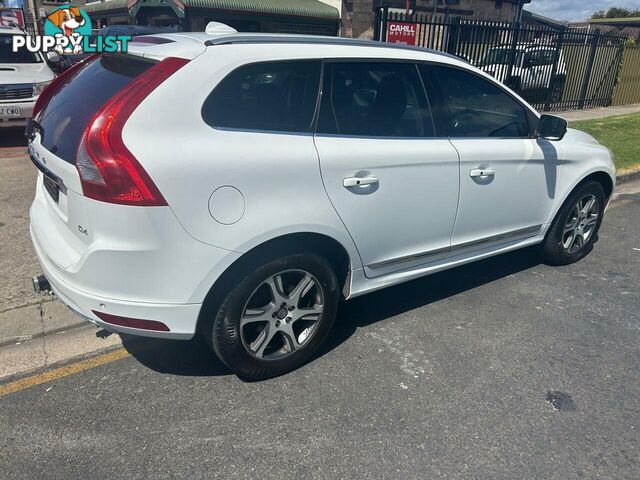 2014 VOLVO XC60 D4 LUXURY DZ MY14 SUV, 4 DOORS, 5 SEATS