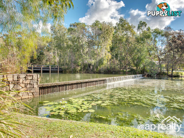 5 Tia Lane FOREST LAKE QLD 4078