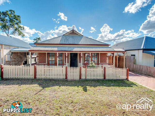 5 Tia Lane FOREST LAKE QLD 4078