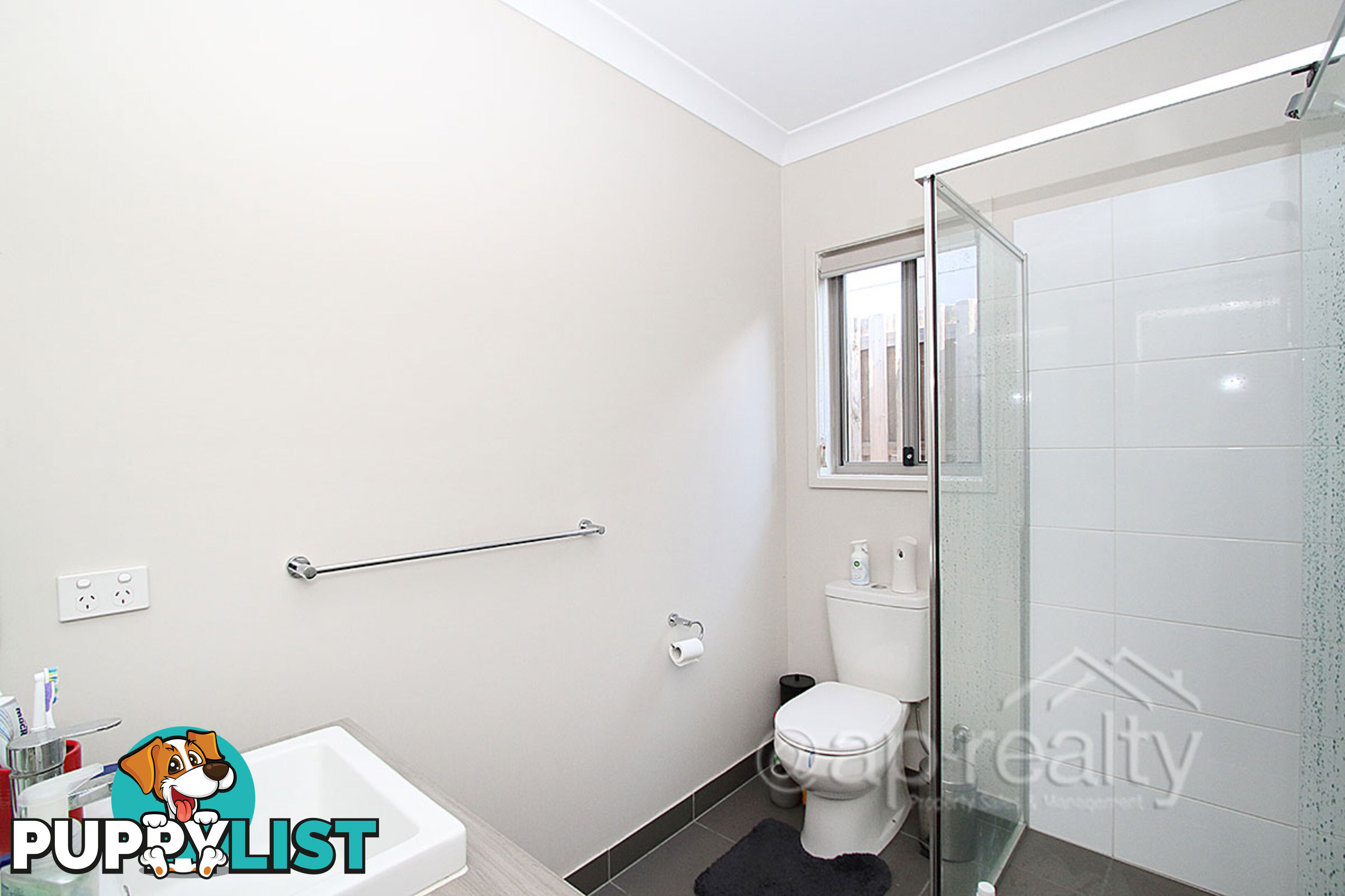 15 Troost Circuit BELLBIRD PARK QLD 4300