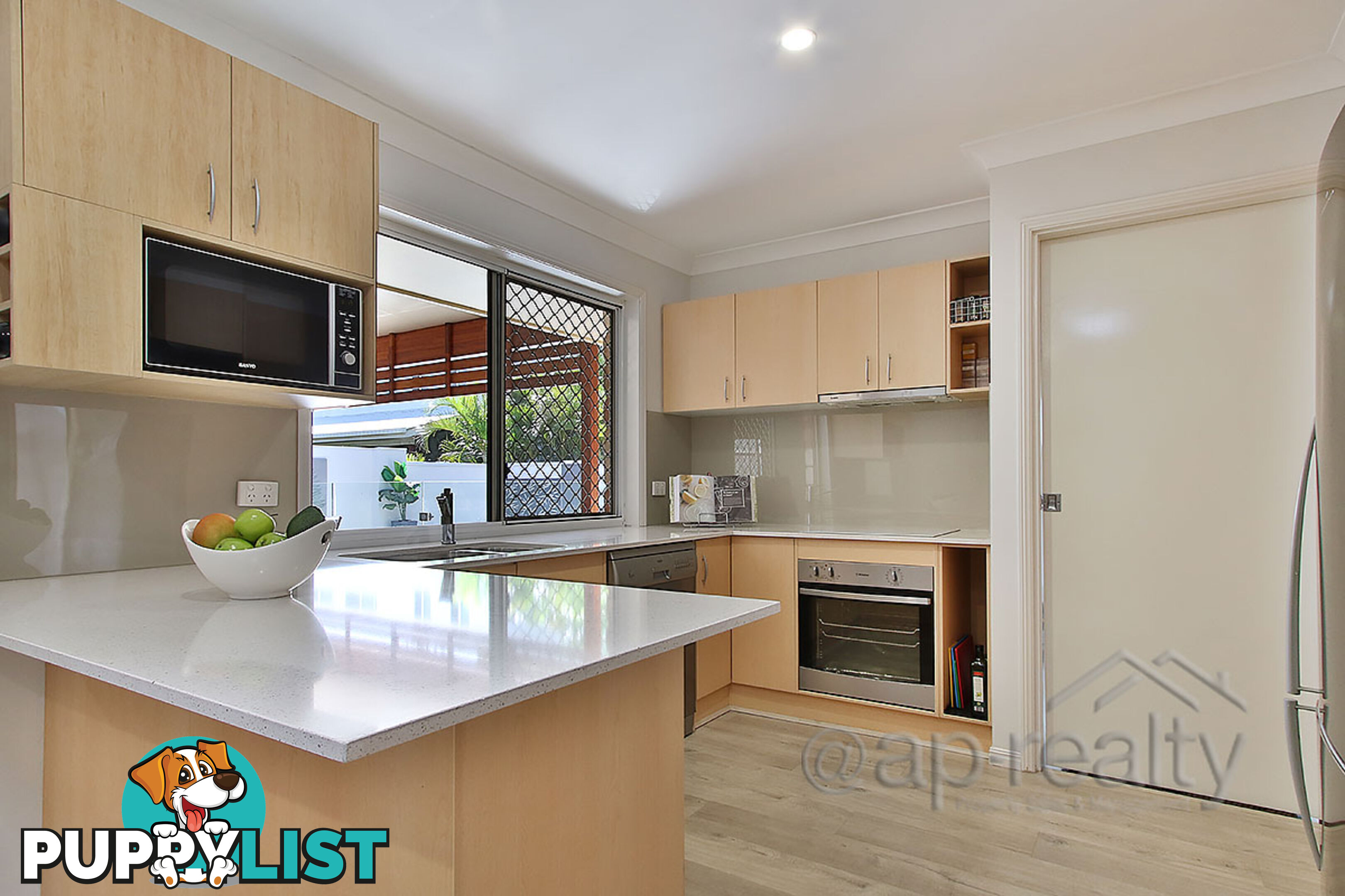 3 Hawthorne Street FOREST LAKE QLD 4078