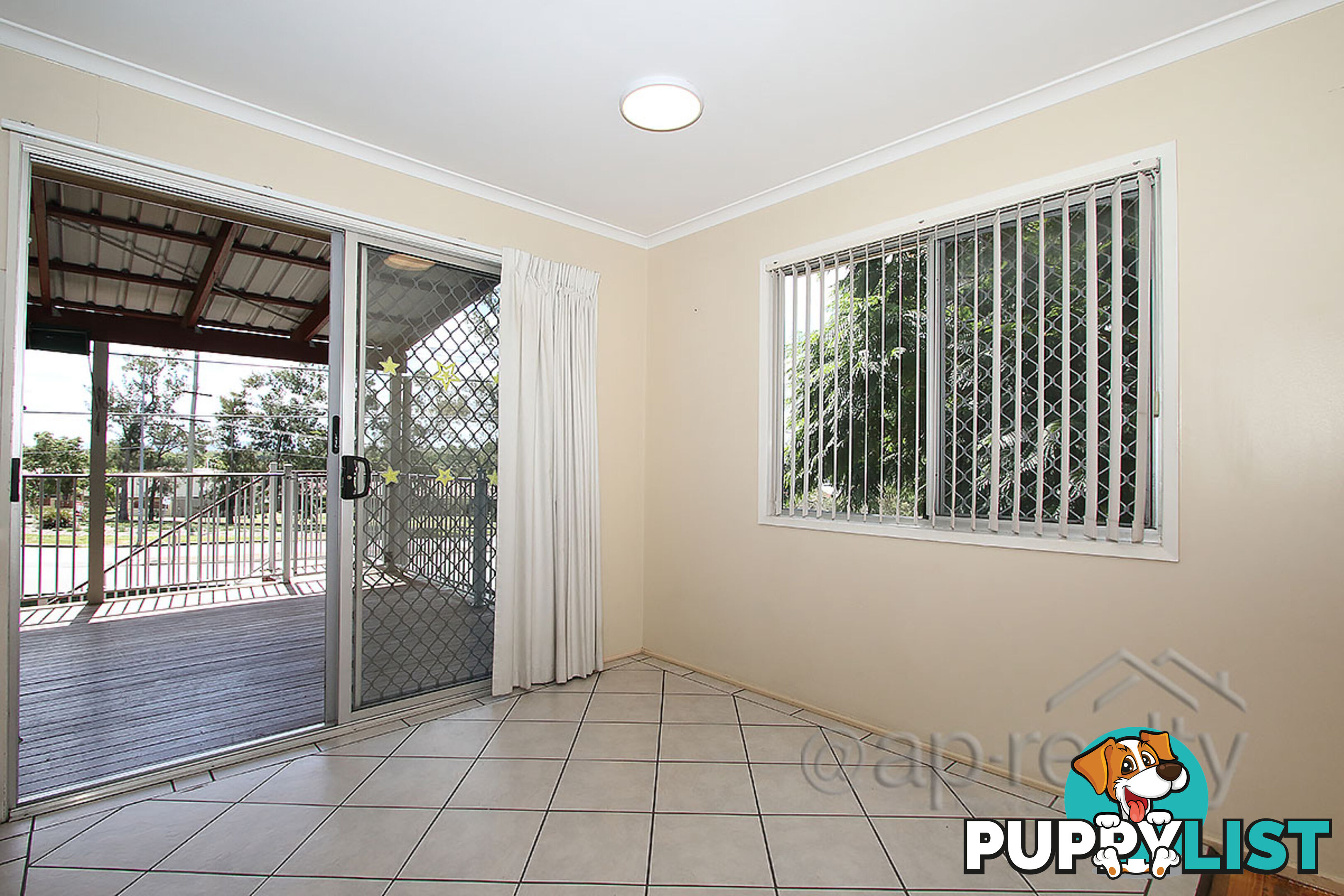 11 Jorgensen Court BELLBIRD PARK QLD 4300