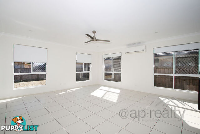 4 Travertine LOGAN RESERVE QLD 4133