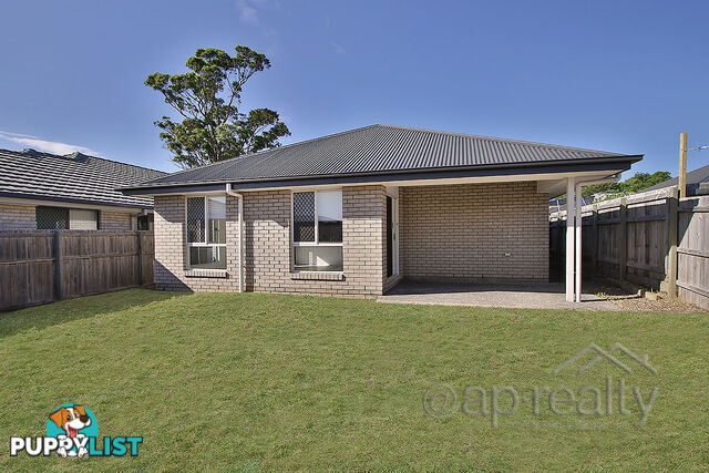 4 Travertine LOGAN RESERVE QLD 4133