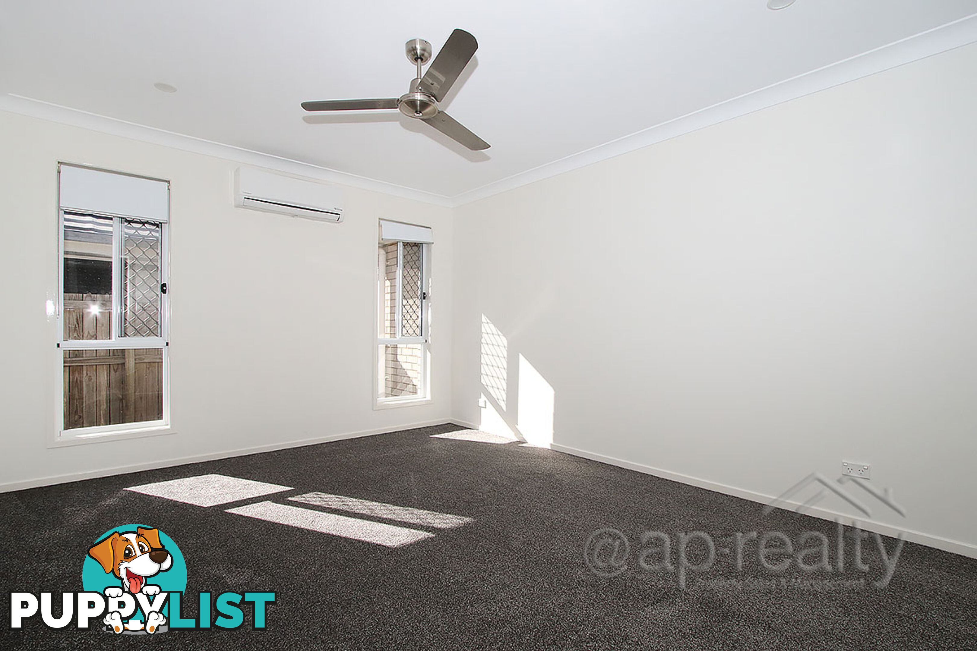 4 Travertine LOGAN RESERVE QLD 4133