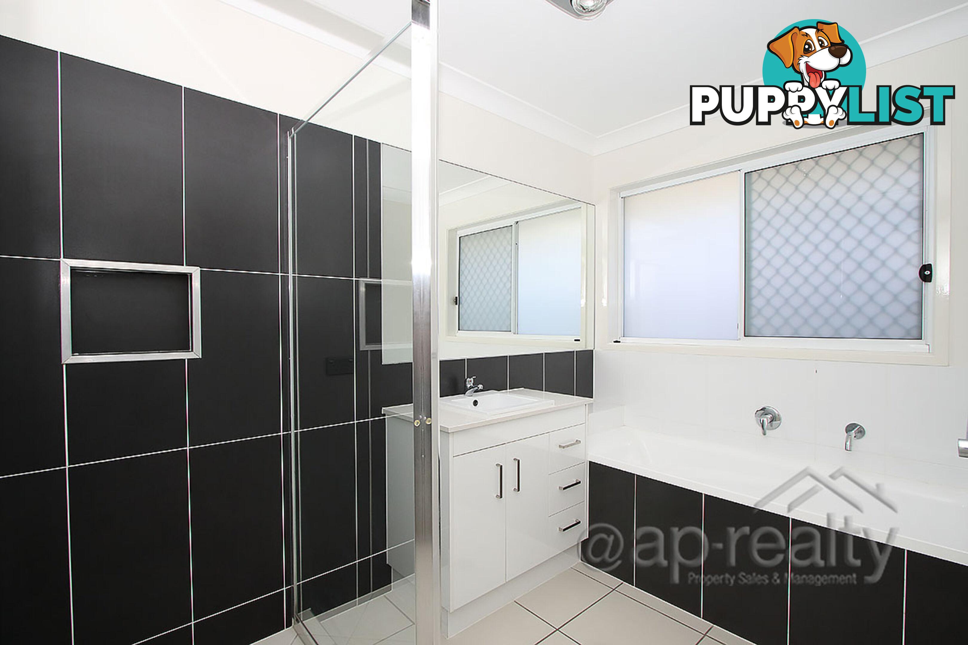 4 Travertine LOGAN RESERVE QLD 4133