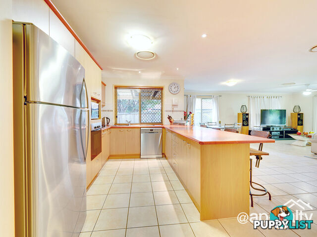 9 Toorak Place FOREST LAKE QLD 4078