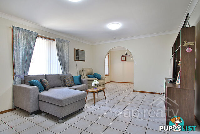 16 Chippeway Street DURACK QLD 4077