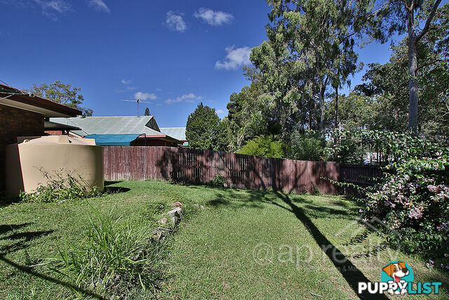 9 Huon Place FOREST LAKE QLD 4078