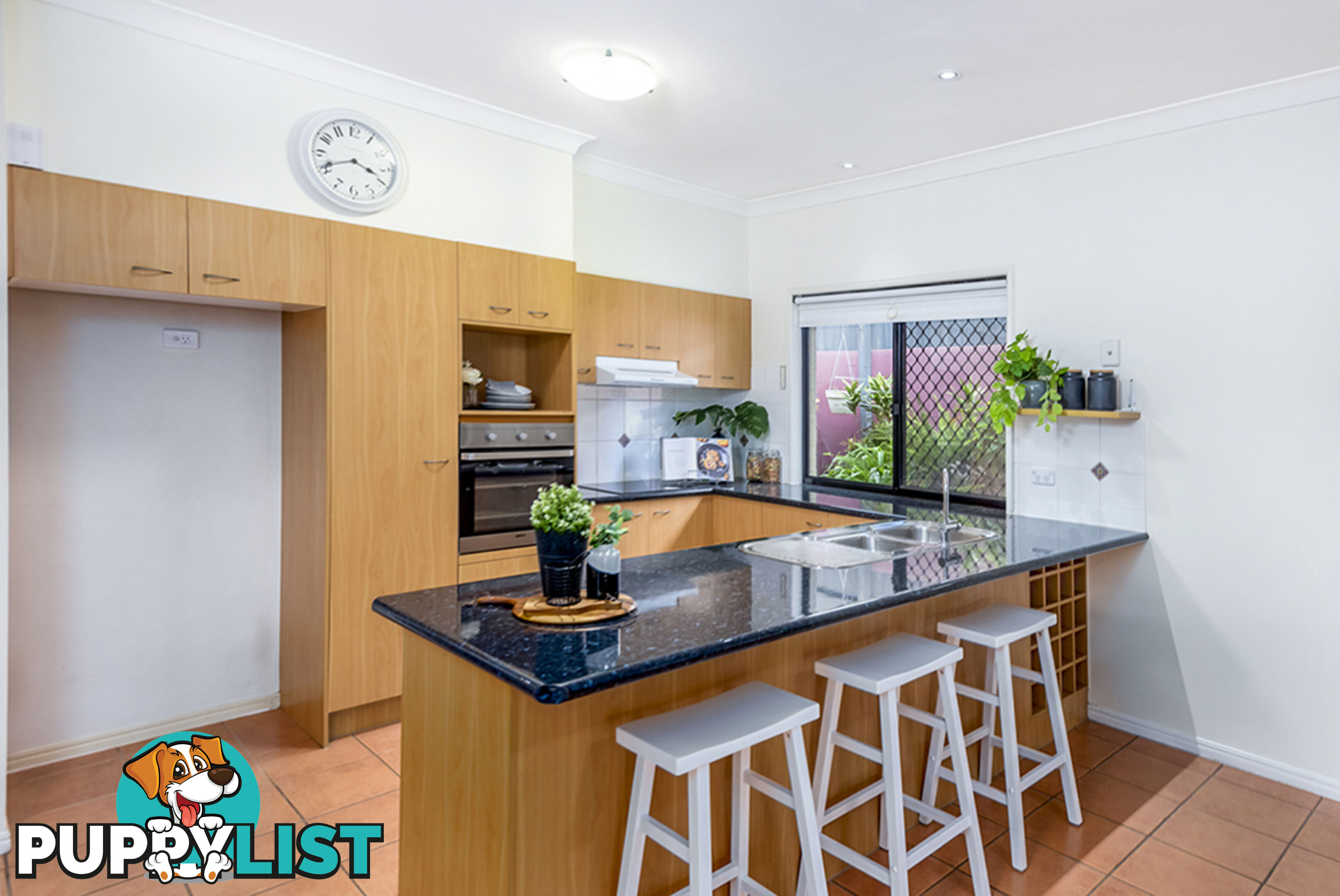 10 Sorrento Way FOREST LAKE QLD 4078