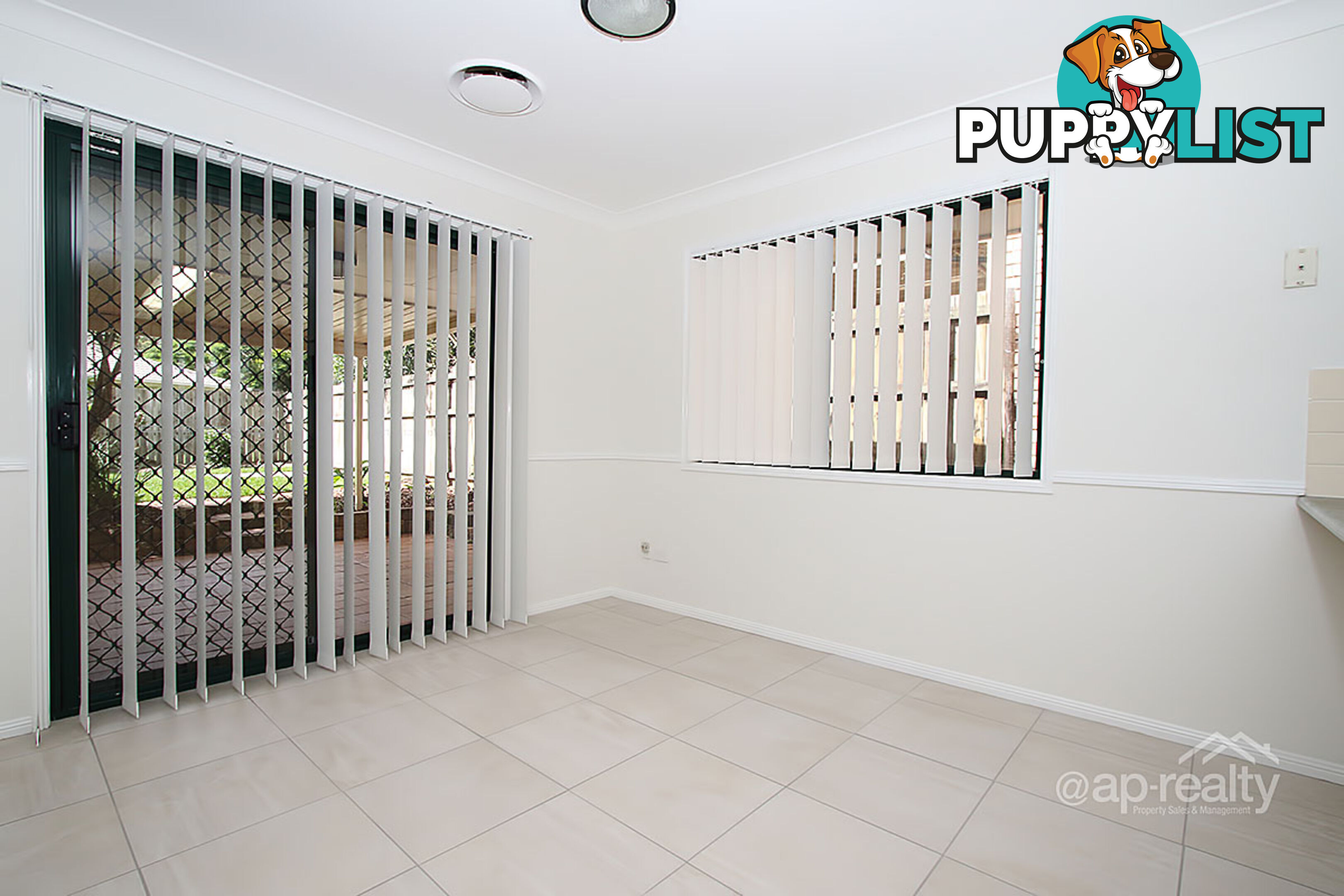 9 Clarence Place FOREST LAKE QLD 4078