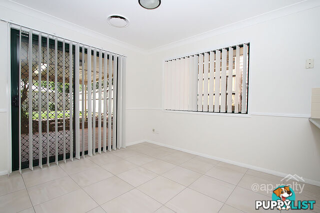 9 Clarence Place FOREST LAKE QLD 4078