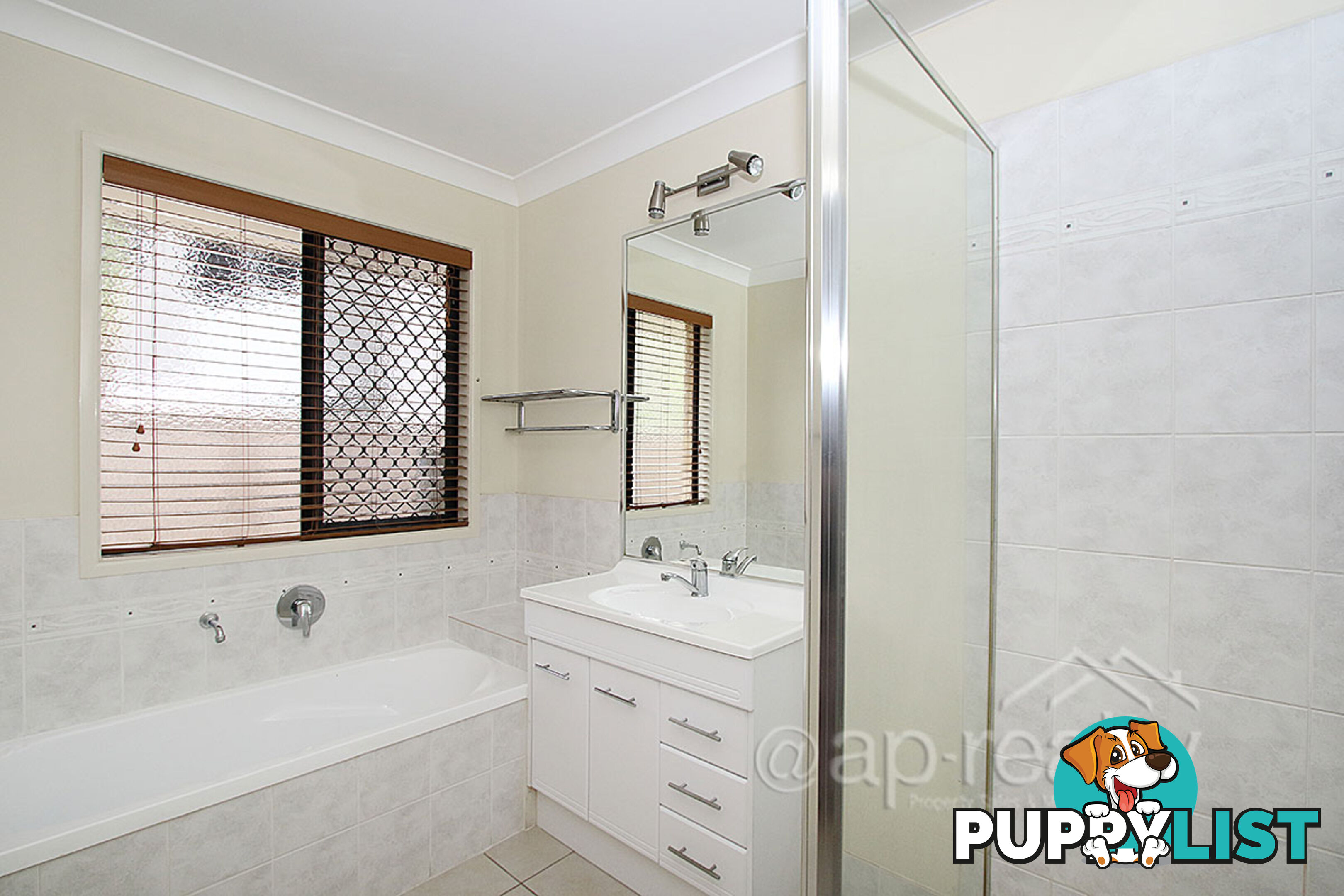 14 Uluru Place FOREST LAKE QLD 4078