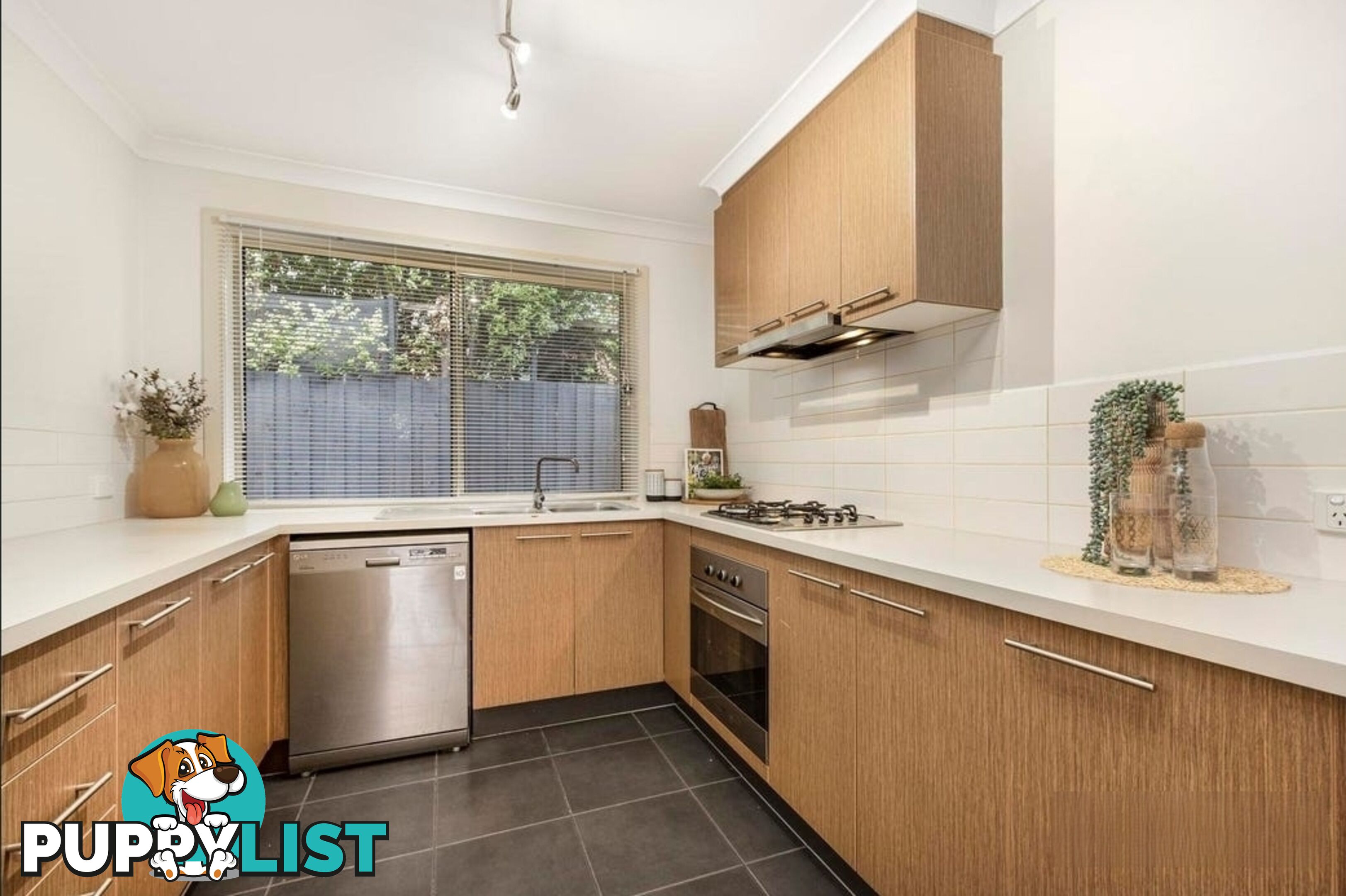 6 Parry Street CROYDON VIC 3136