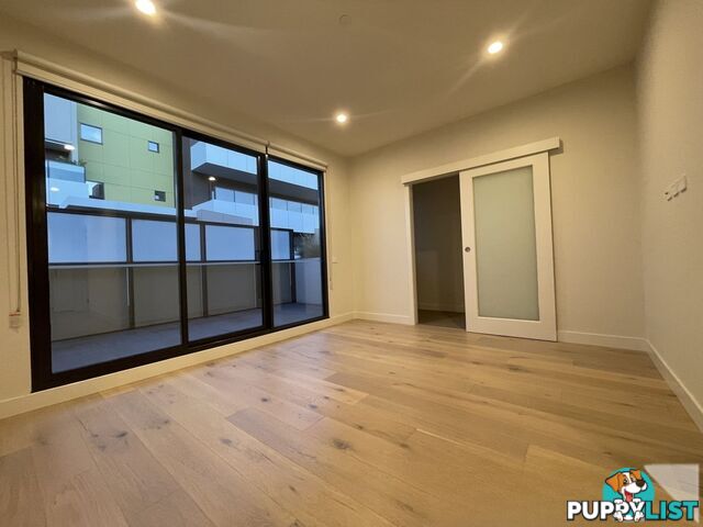 208/190 Reynolds Road DONCASTER EAST VIC 3109