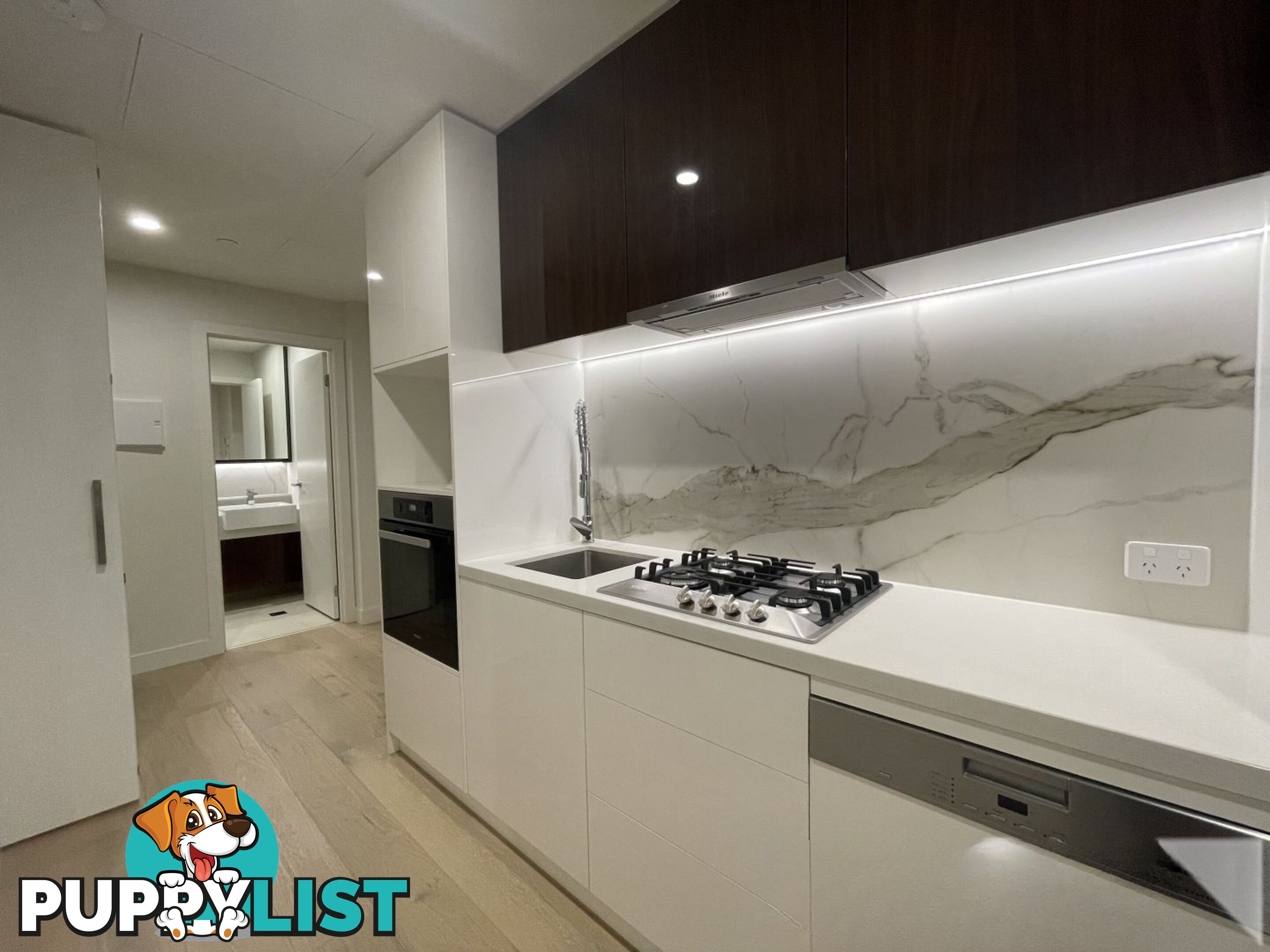 208/190 Reynolds Road DONCASTER EAST VIC 3109