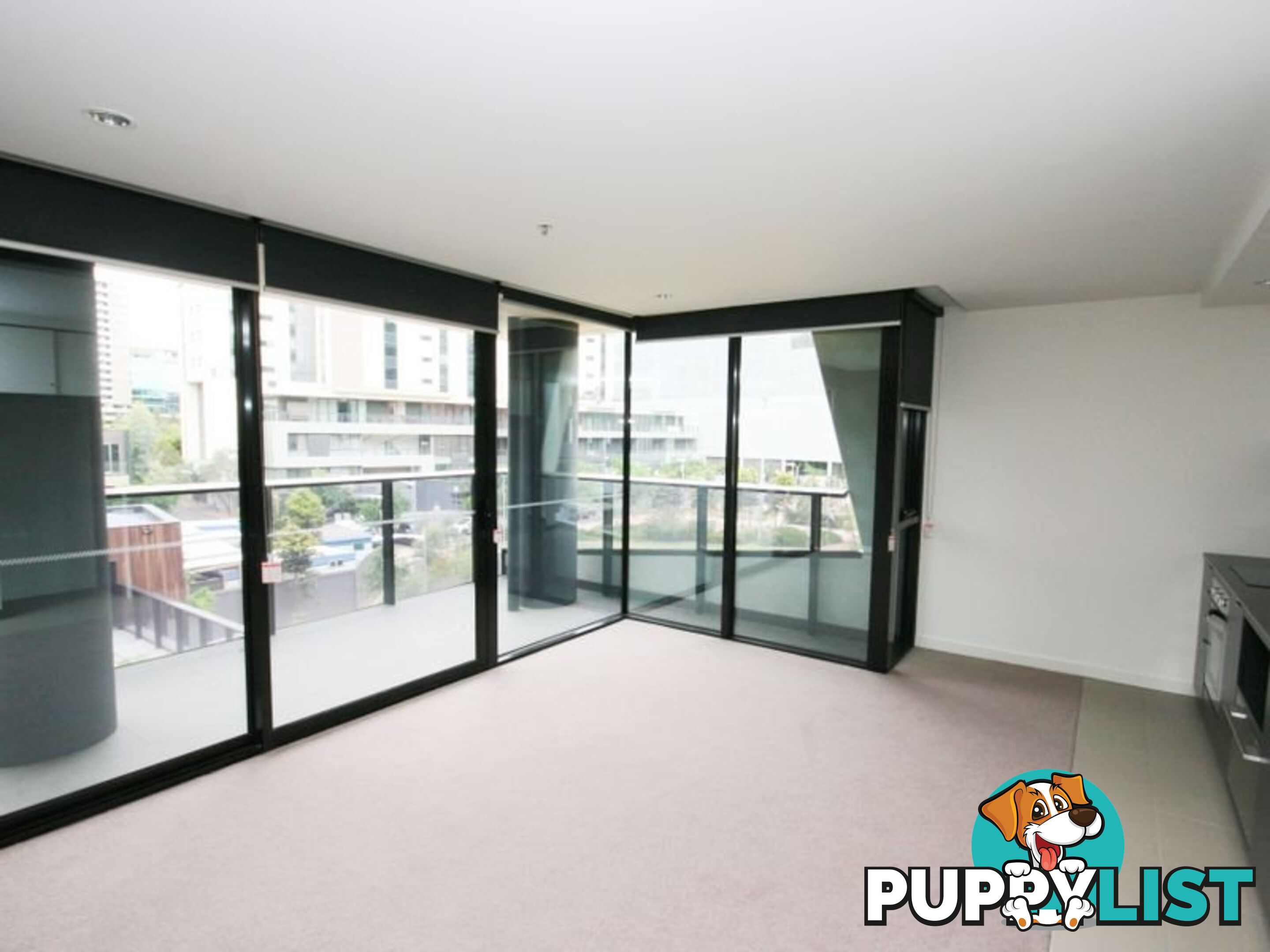 206/815 Bourke Street DOCKLANDS VIC 3008