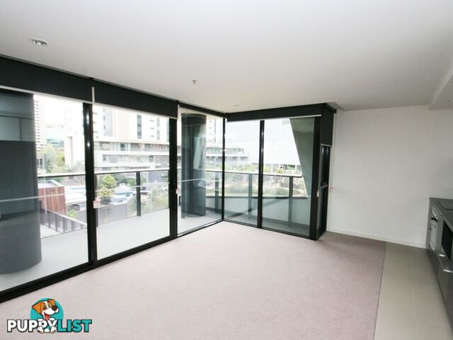 206/815 Bourke Street DOCKLANDS VIC 3008