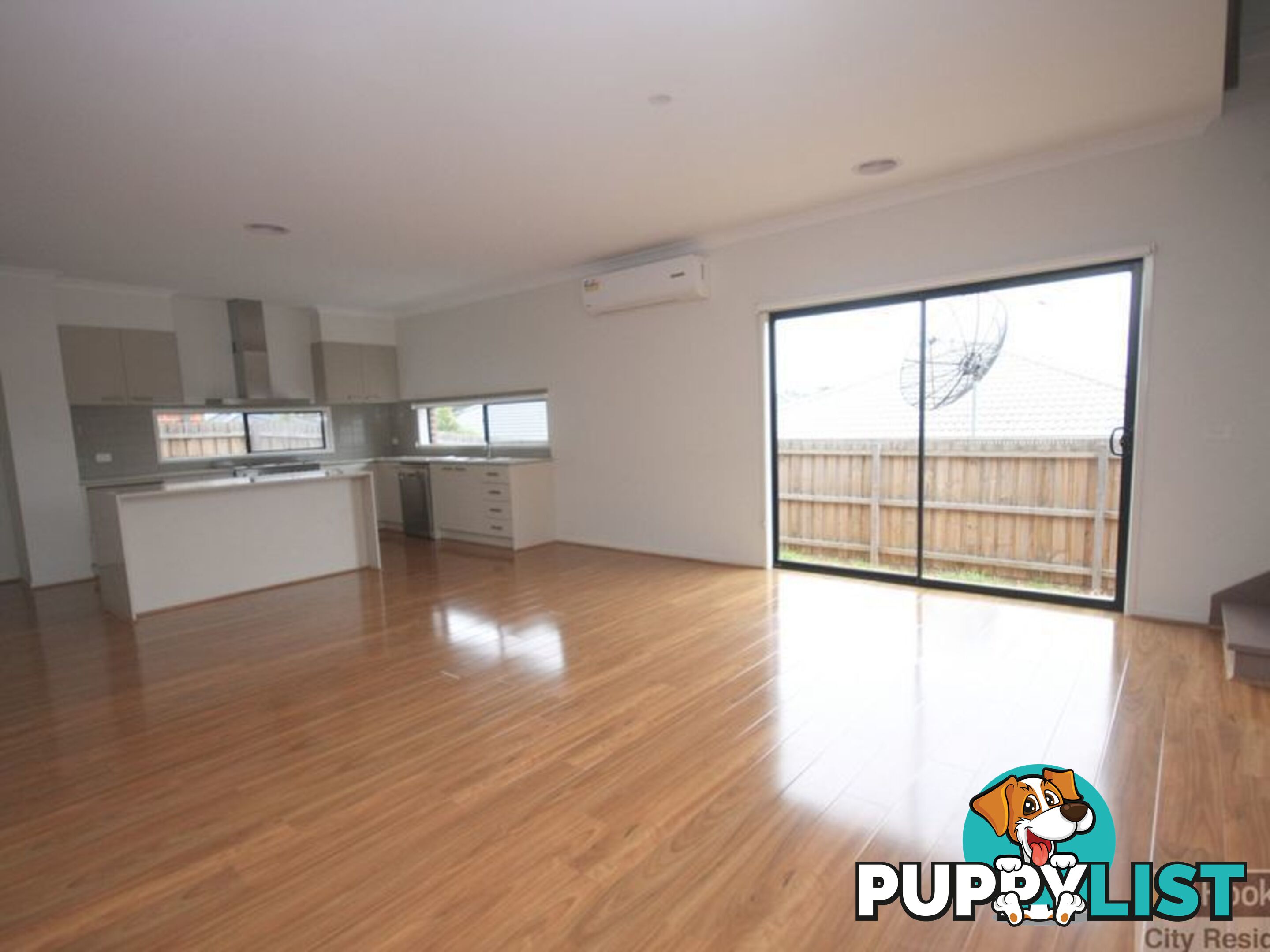 3 Pollen Place NARRE WARREN VIC 3805