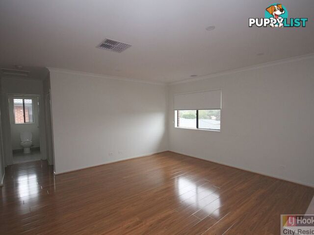 3 Pollen Place NARRE WARREN VIC 3805