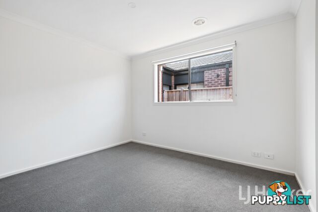 8 Boswell Place TRUGANINA VIC 3029