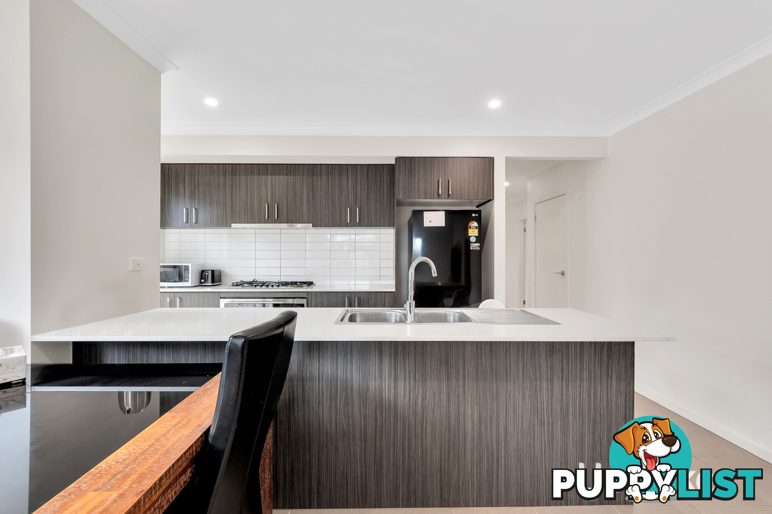 28 Gershwin Crescent POINT COOK VIC 3030