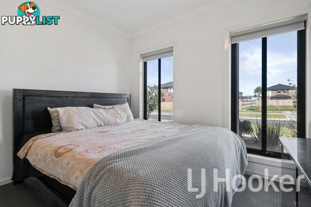 82 Tanglewood Boulevard TRUGANINA VIC 3029