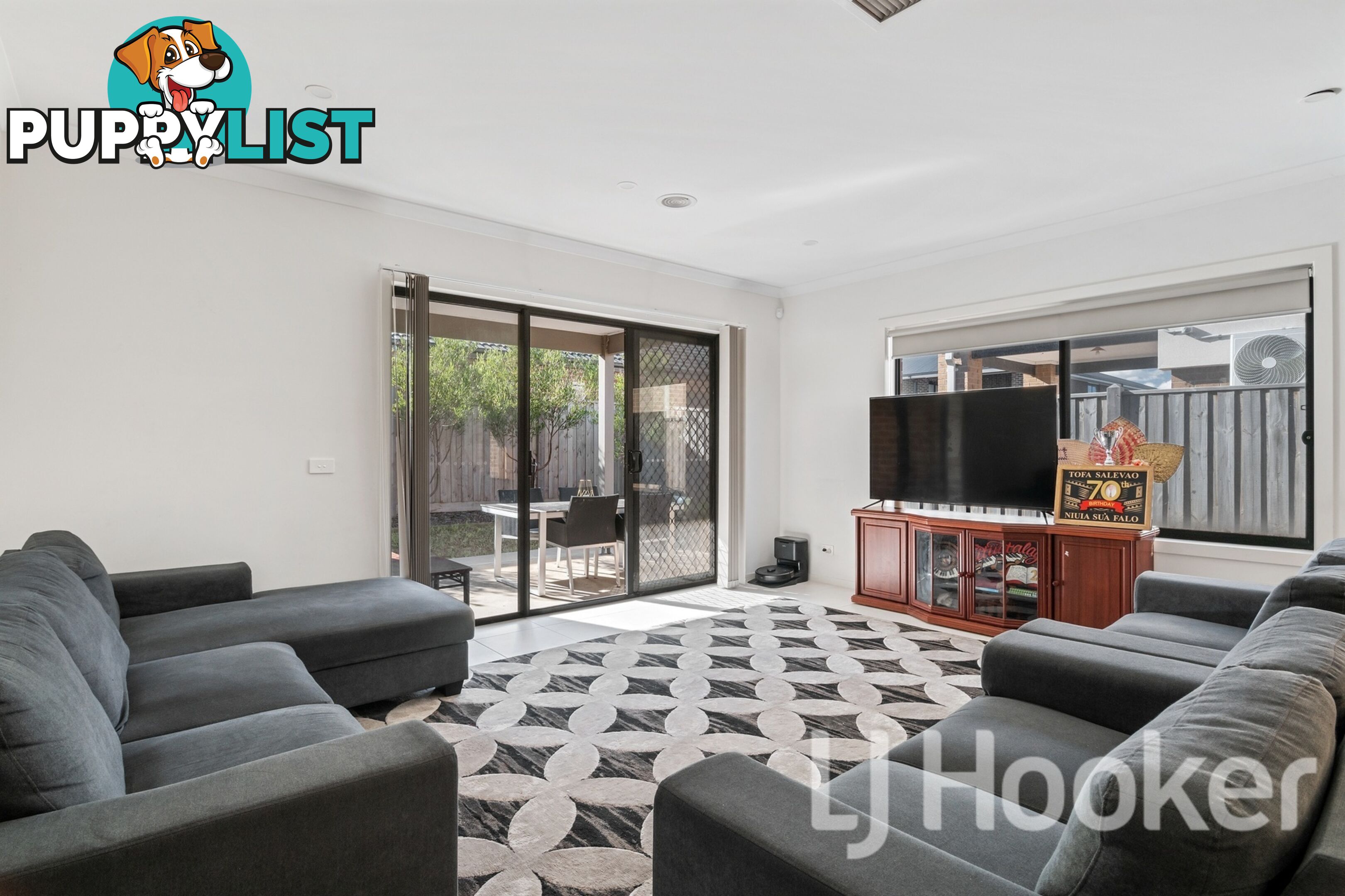 82 Tanglewood Boulevard TRUGANINA VIC 3029