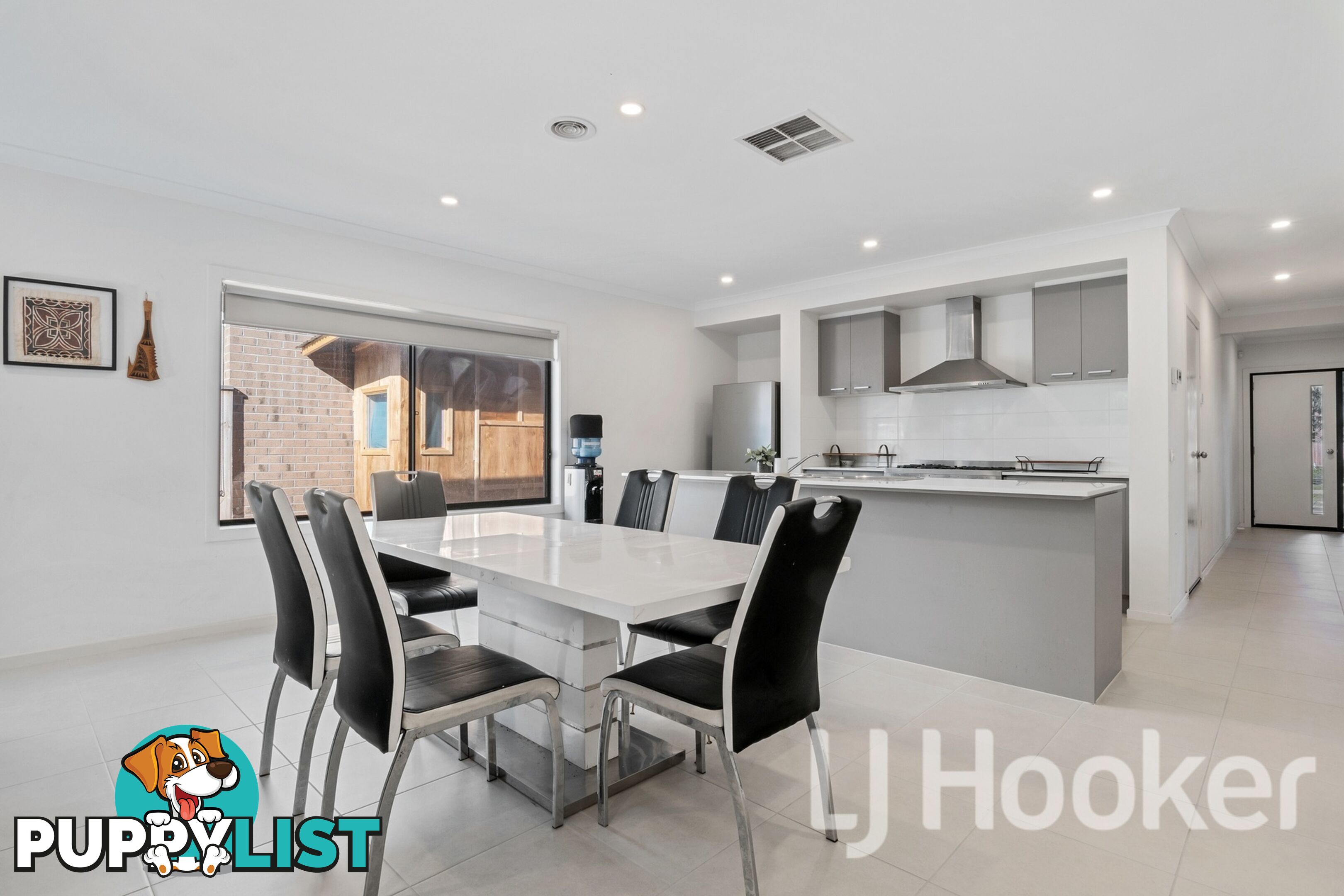 82 Tanglewood Boulevard TRUGANINA VIC 3029