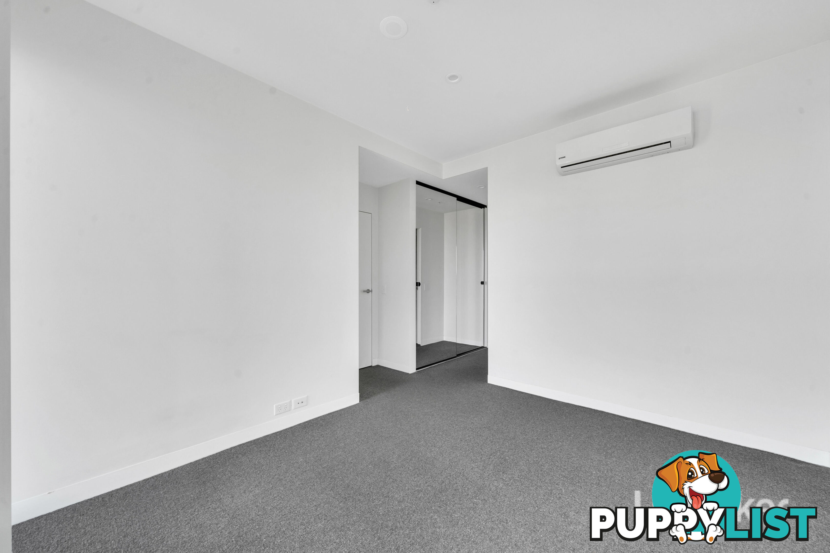 3703/8 Pearl River Road DOCKLANDS VIC 3008