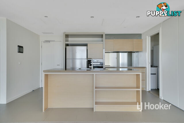 2404/9 Waterside Place DOCKLANDS VIC 3008