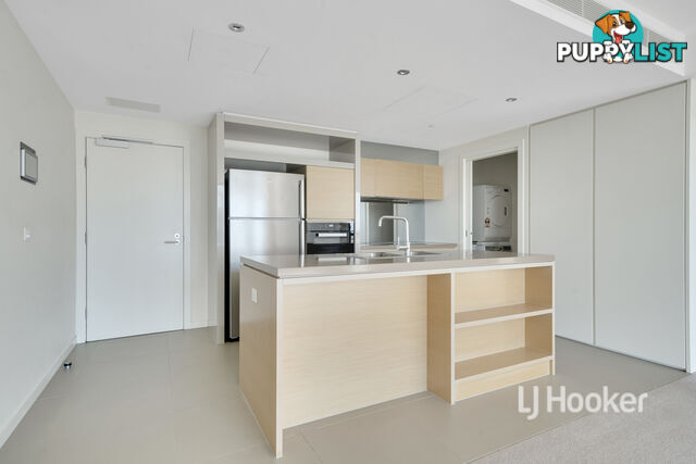 2404/9 Waterside Place DOCKLANDS VIC 3008