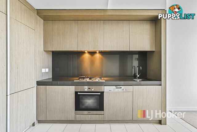 2204/50 Albert Road SOUTH MELBOURNE VIC 3205