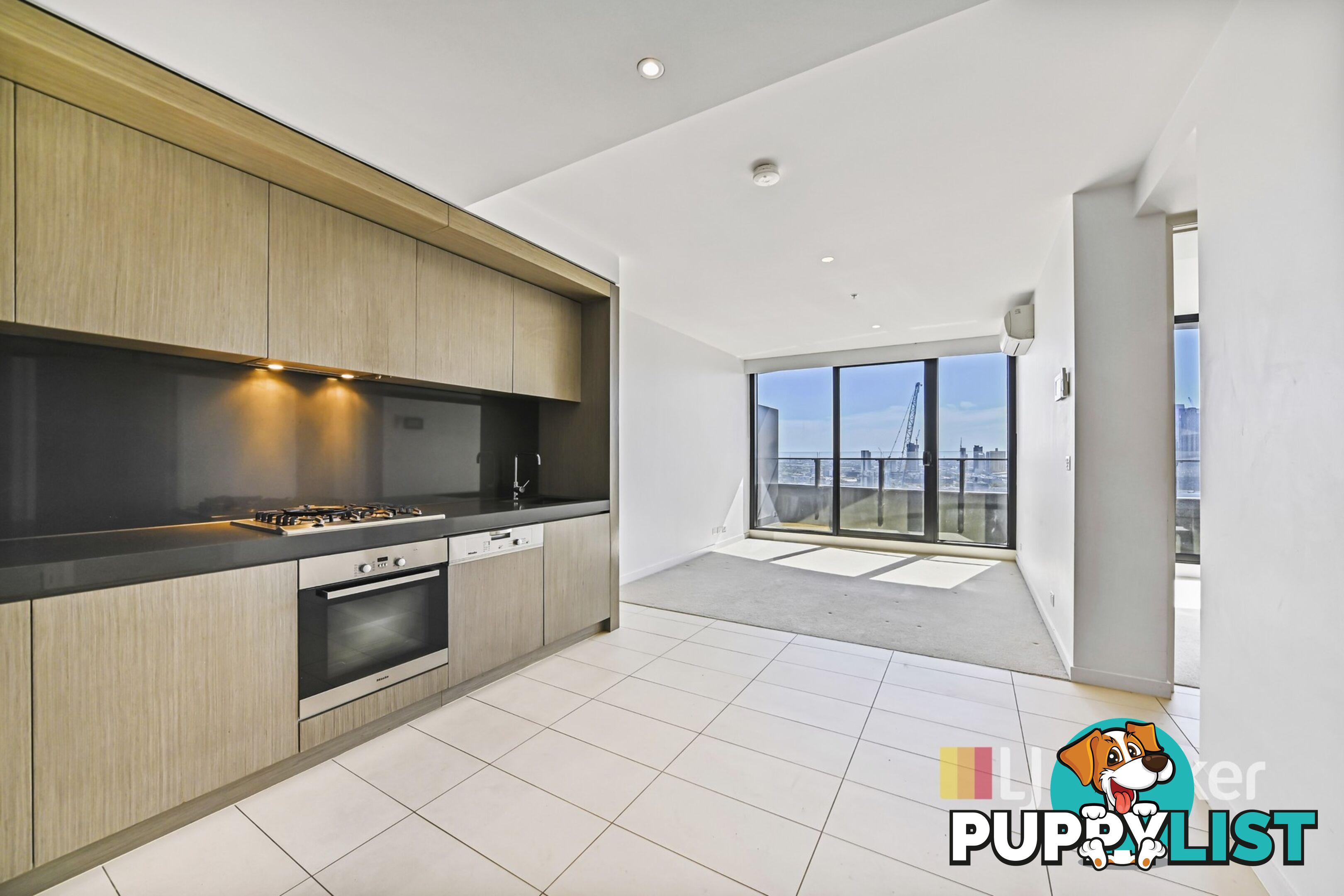 2204/50 Albert Road SOUTH MELBOURNE VIC 3205