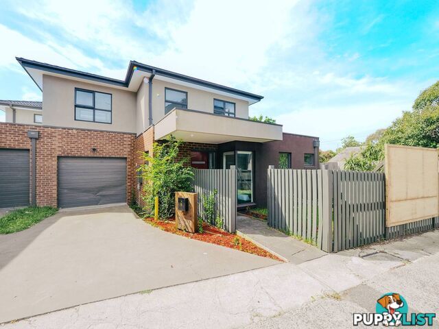 2/5 Tandara Court CHADSTONE VIC 3148