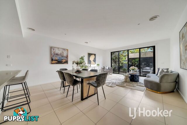 39 Evergreen Boulevard CLAYTON SOUTH VIC 3169