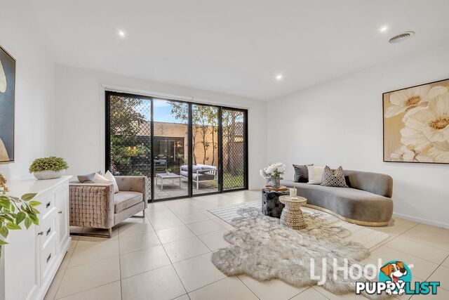 39 Evergreen Boulevard CLAYTON SOUTH VIC 3169